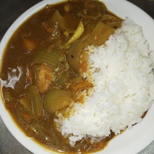 新玉ねぎたっぷりの辛口カレーライス！